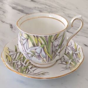 Royal Albert - Flower of the month - " "Snowdrop" - Floral Teacup and Saucer